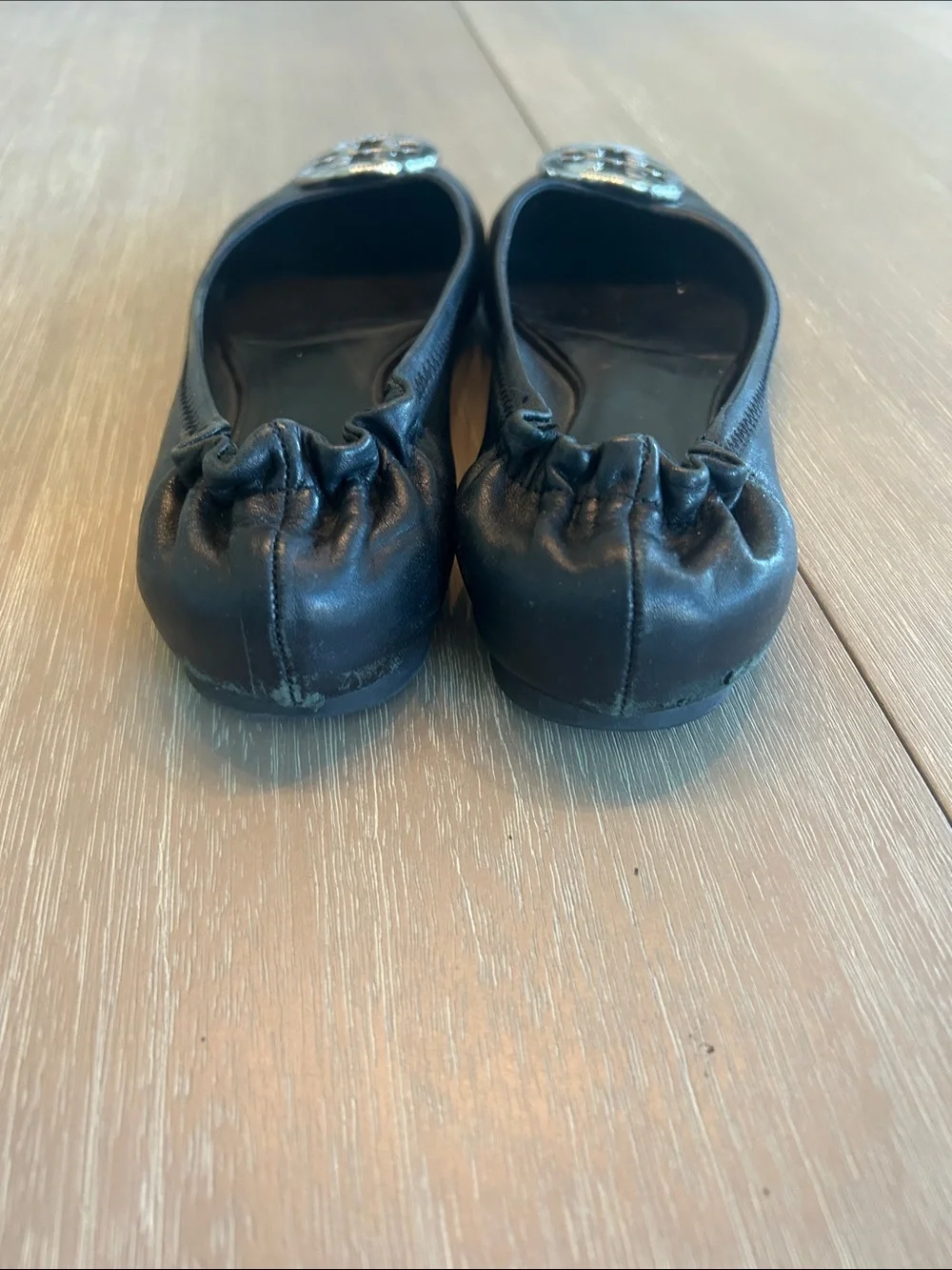 Tory Burch Black Leather Logo Round-Toe Ballet Flats
